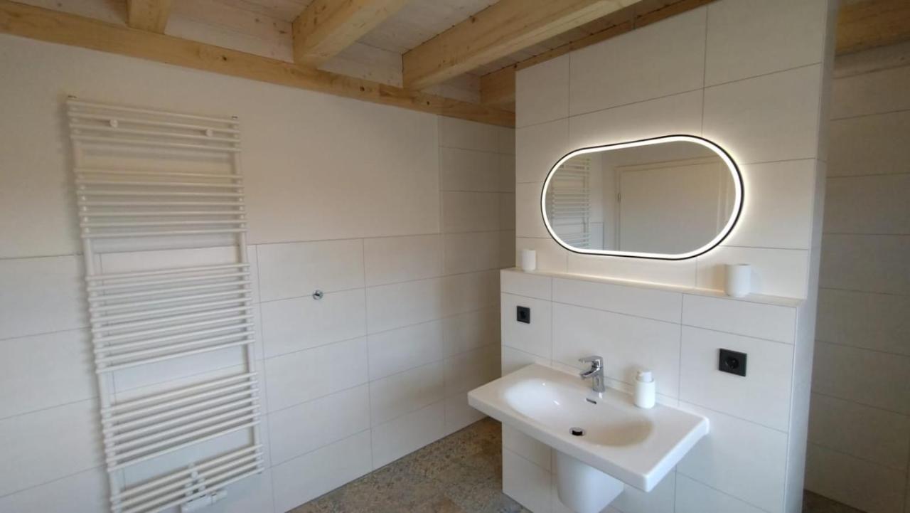 Grosszuegige Ferienwohnung Mit Weitem Ausblick Lichtenberg  Exteriör bild